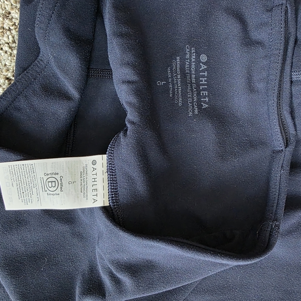 Athleta Navy Performance Leggings - Picture 4 of 6